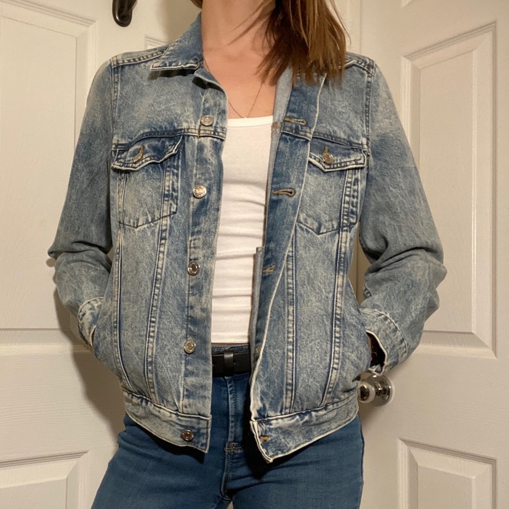 H&M Light Wash Jean Jacket